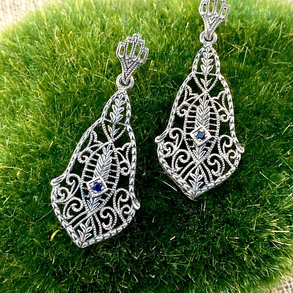 Ornate Vintage Filigree Sterling Silver and Diamond or Sapphire Earrings - Picture 4 of 8